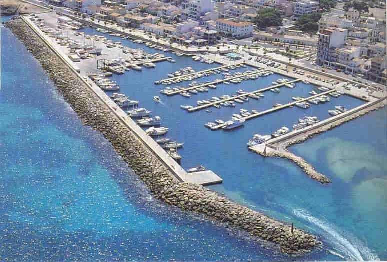Apartment Wonderful, 100 Meters From The Beach.